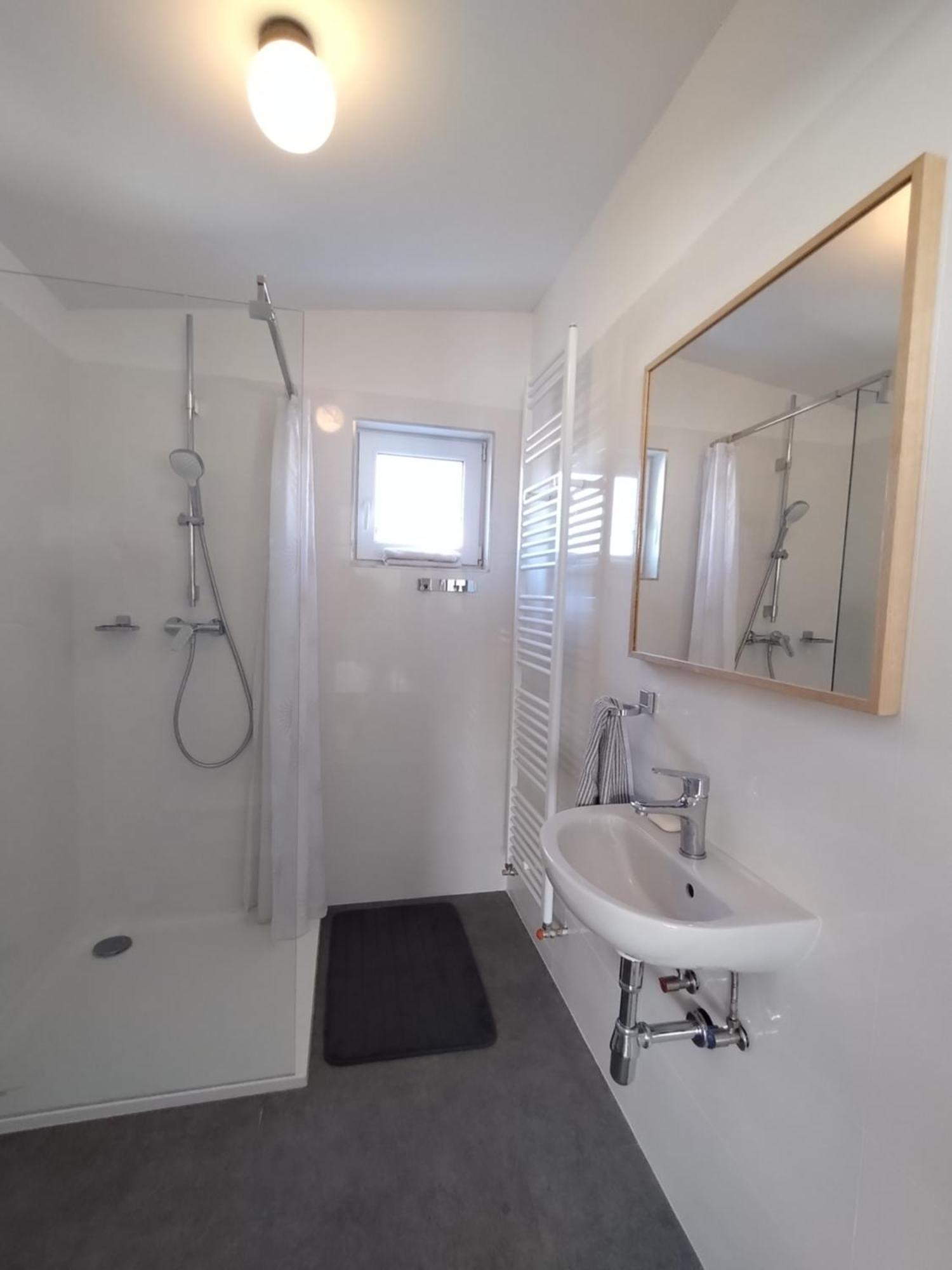 Attic Apartment Catnip 브라티슬라바 외부 사진
